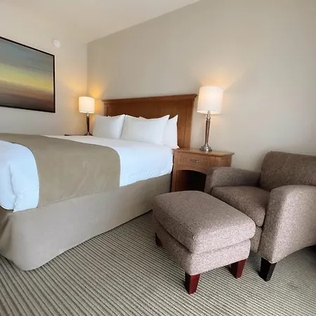 Coast Capri Hotel Kelowna Exterior photo
