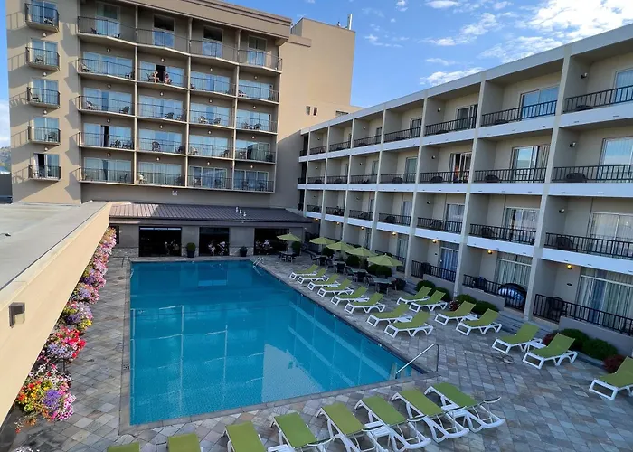 Coast Capri Hotel